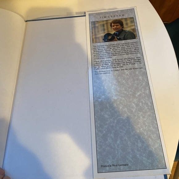 UK Monarch Collector’s Book - THE ROYAL YEAR, 1987 - Picture 9 of 11